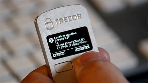 Ethereum: How does Trezor's wallet recovery work if the private key never leaves the device?
